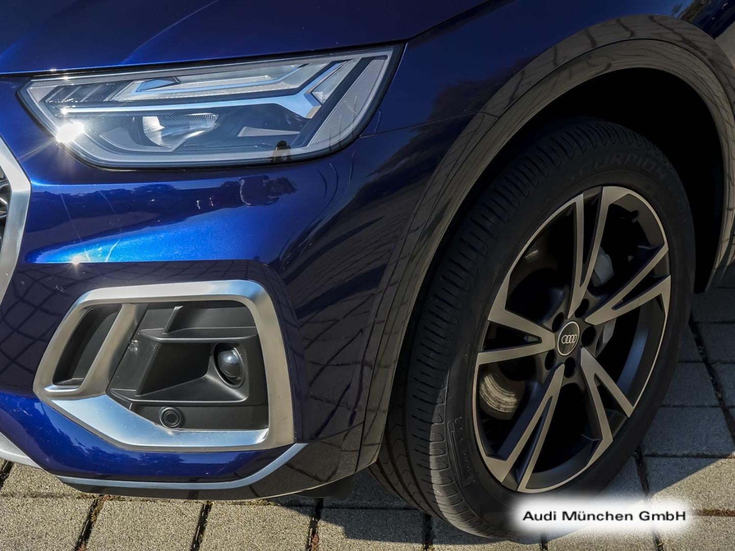 Bild über Audi Q5 Sportback TFSI e S line 55 TFSI e quattro S tronic - für weitere Informationen kontaktieren Sie den Audi Partner