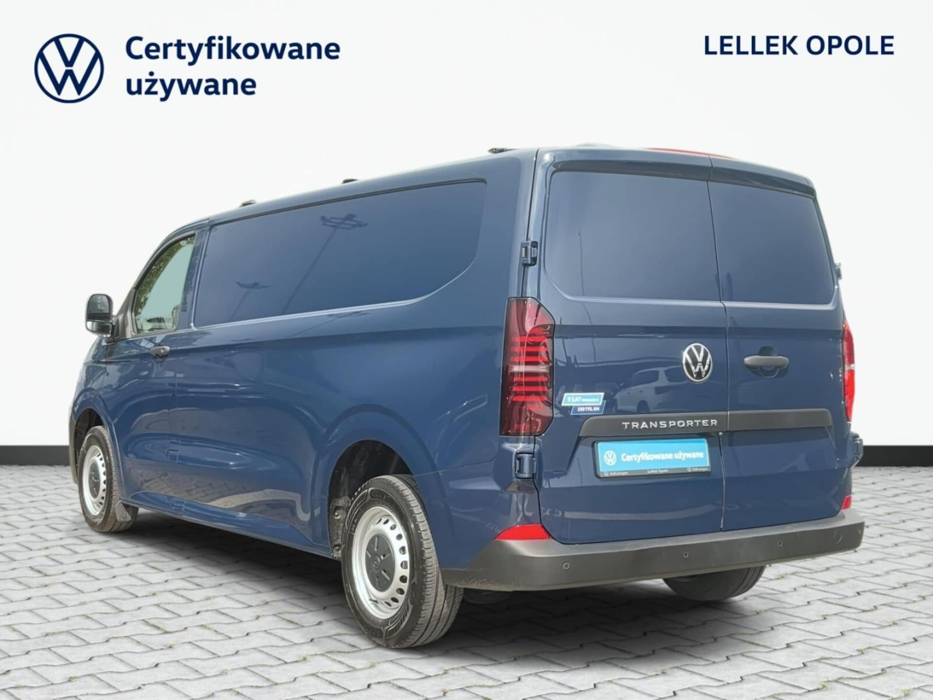 Volkswagen Transporter Furgon długi rozstaw osi