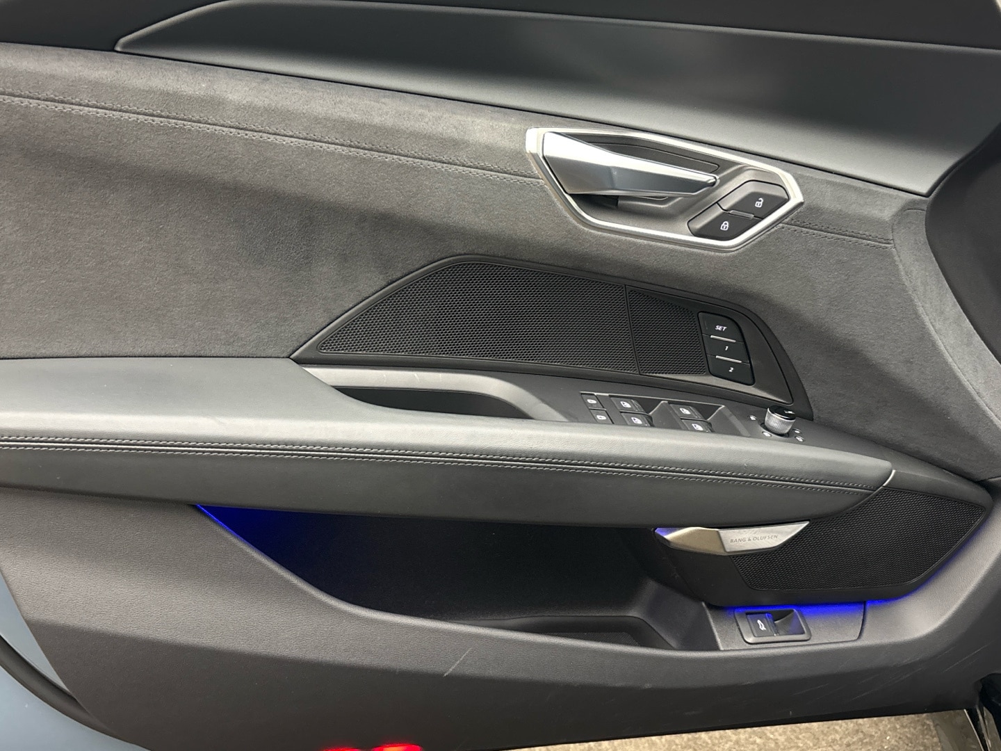 Bild über Audi e-tron GT e-tron quattro - für weitere Informationen kontaktieren Sie den Audi Partner