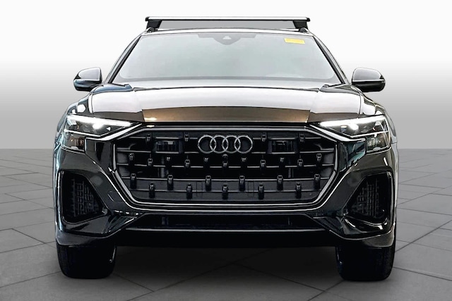2025 Audi Q8
