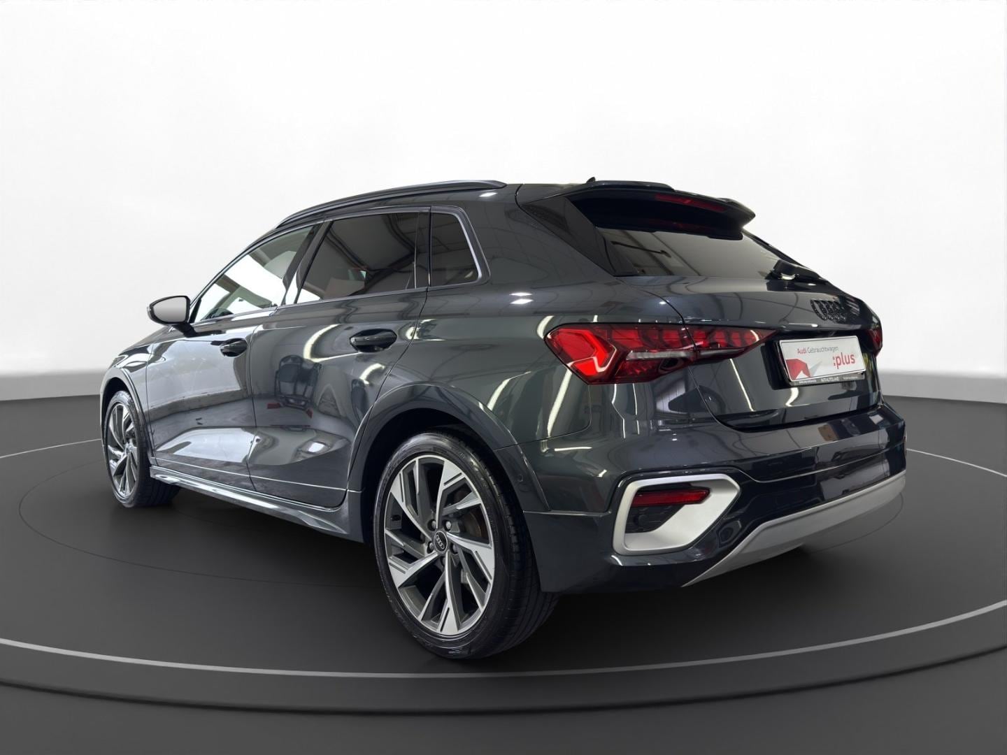 Bild über Audi A3 allstreet 35 TFSI S tronic - für weitere Informationen kontaktieren Sie den Audi Partner