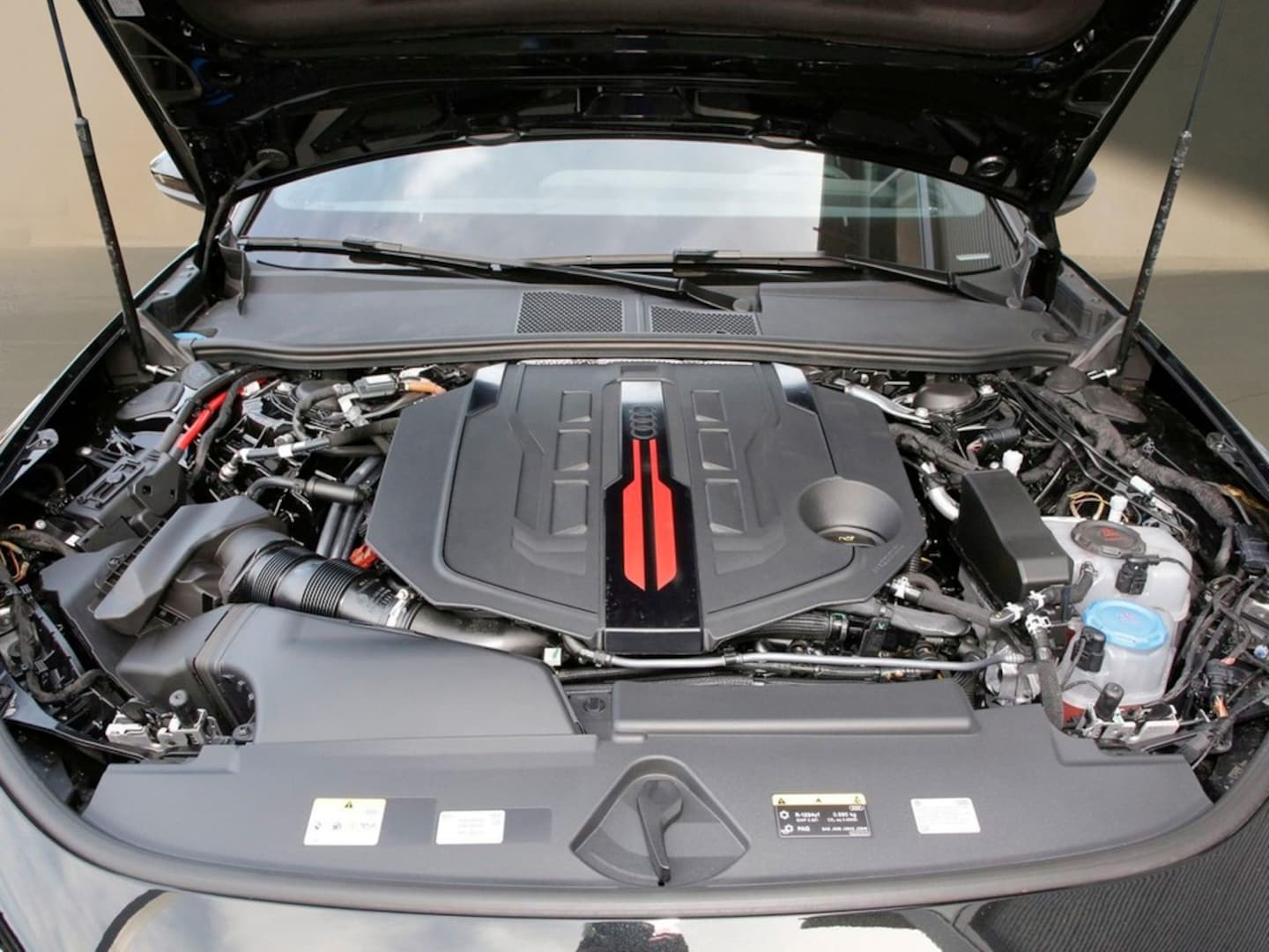 Bild über Audi S5 Limousine edition one TFSI 270 kW S tronic - für weitere Informationen kontaktieren Sie den Audi Partner