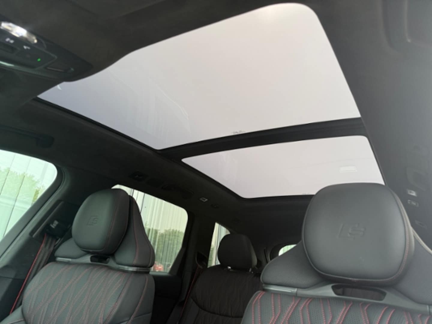 Bild über Audi Q7 SUV TDI quattro 220 kW tiptronic - für weitere Informationen kontaktieren Sie den Audi Partner