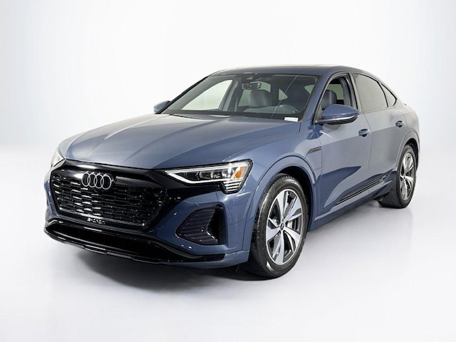 2024 Audi Q8 Sportback e-tron