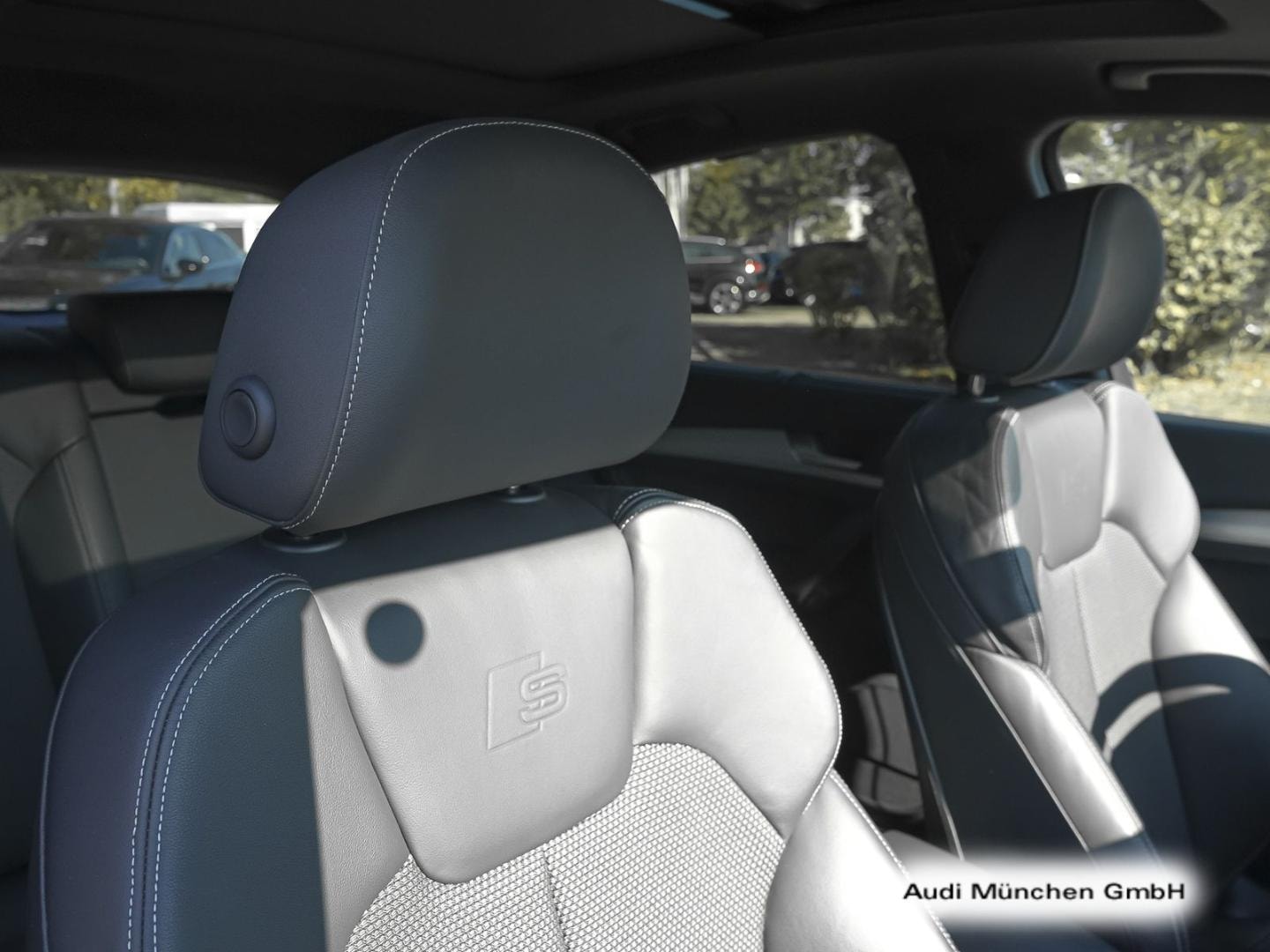 Bild über Audi Q5 Sportback TFSI e S line 55 TFSI e quattro S tronic - für weitere Informationen kontaktieren Sie den Audi Partner