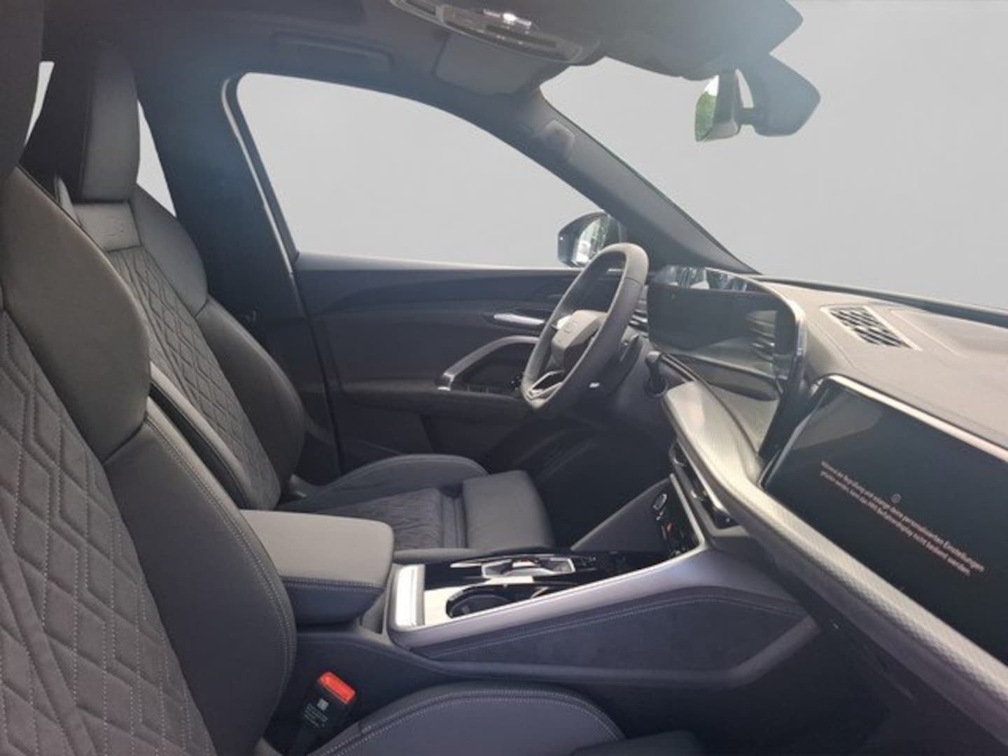 Bild über Audi Q5 Sportback TDI quattro 150 kW S tronic - für weitere Informationen kontaktieren Sie den Audi Partner