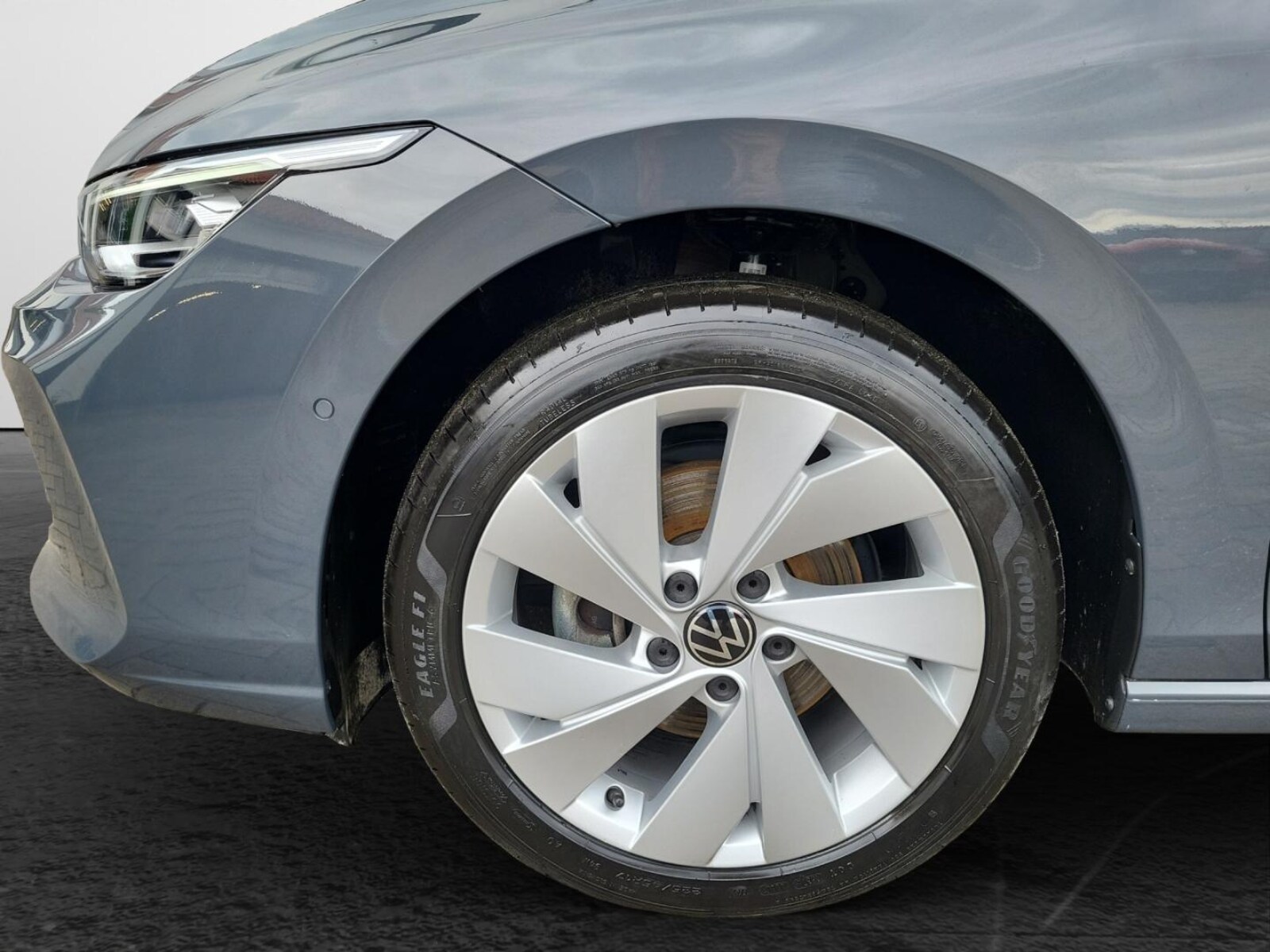 Volkswagen Golf Variant – Bild 6