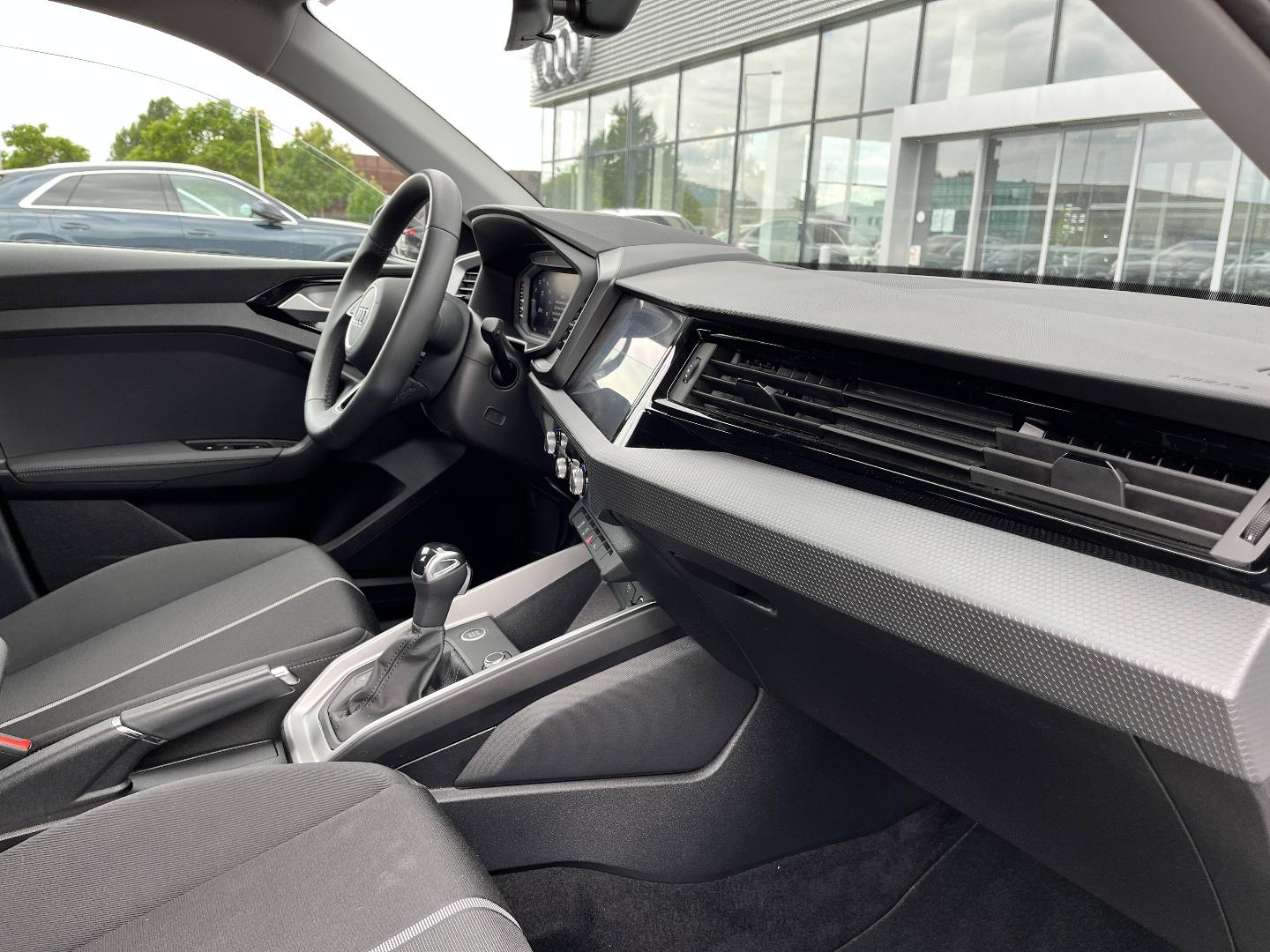 Image about Audi A1 allstreet Advanced 30 TFSI 85 kW (116 ch) S tronic