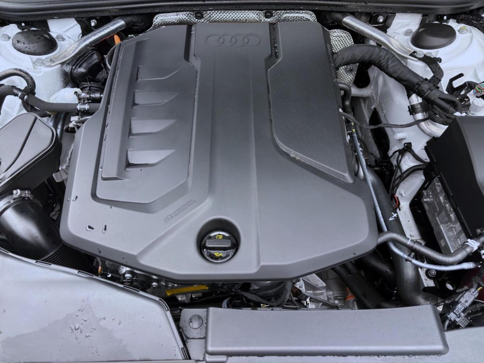 Audi A5 Avant e-hybrid