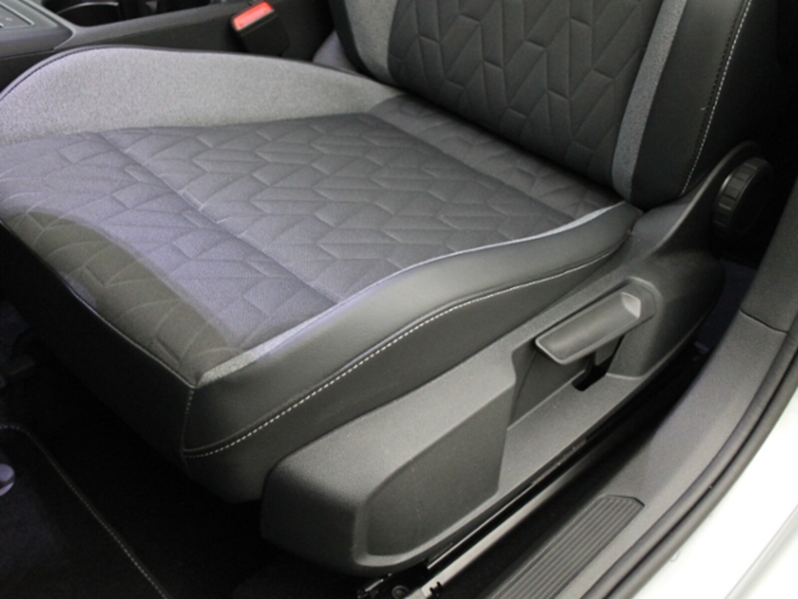 Volkswagen Golf – Bild 9