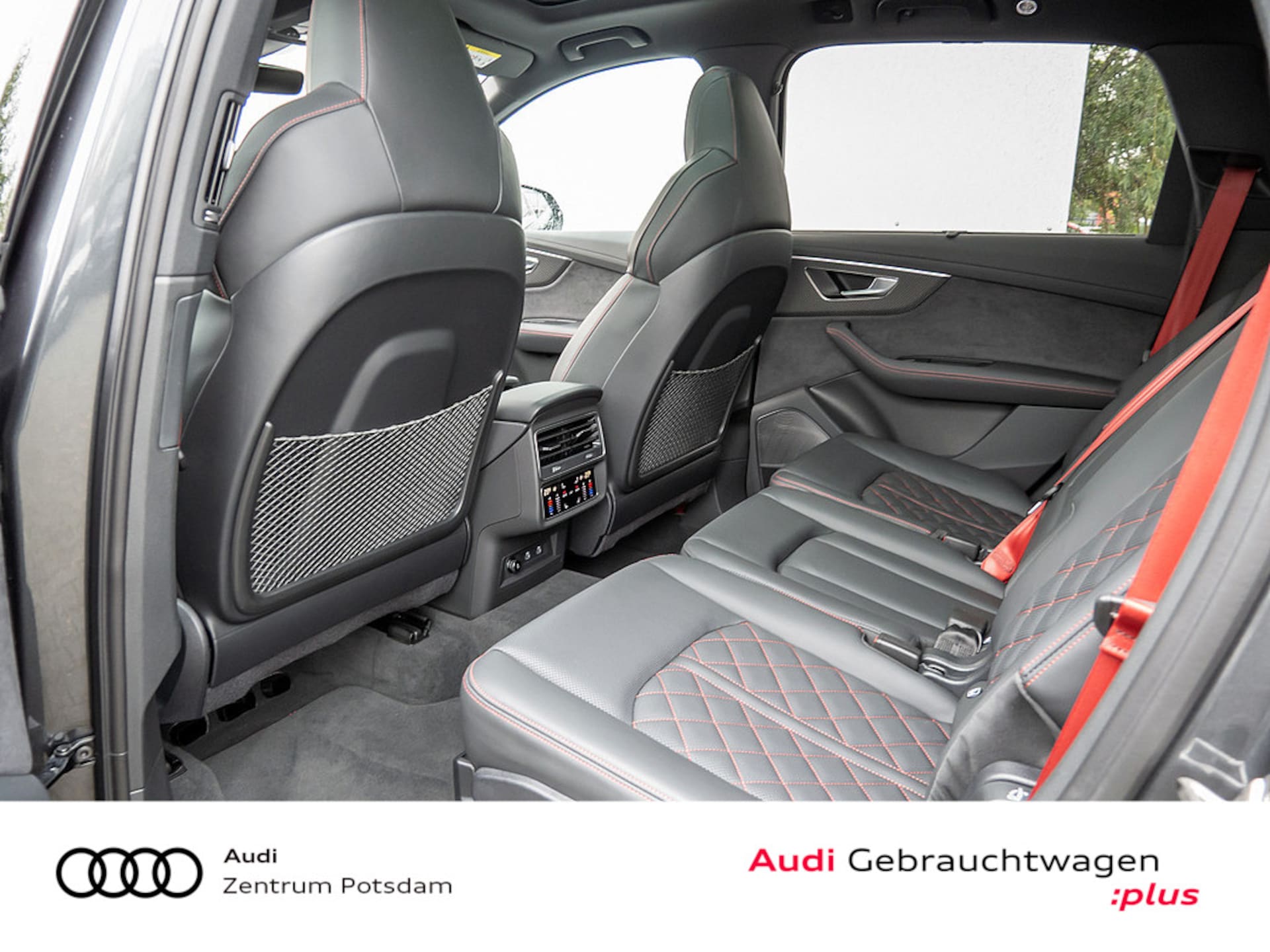 Audi SQ7 SUV