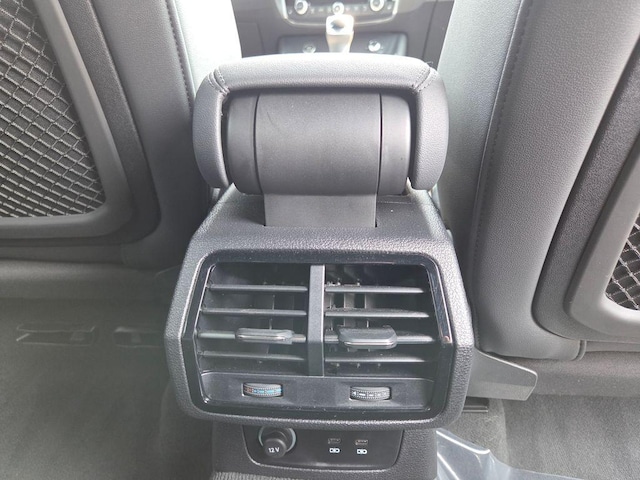 2025 Audi Q3 S Line Premium Plus - Photo 34
