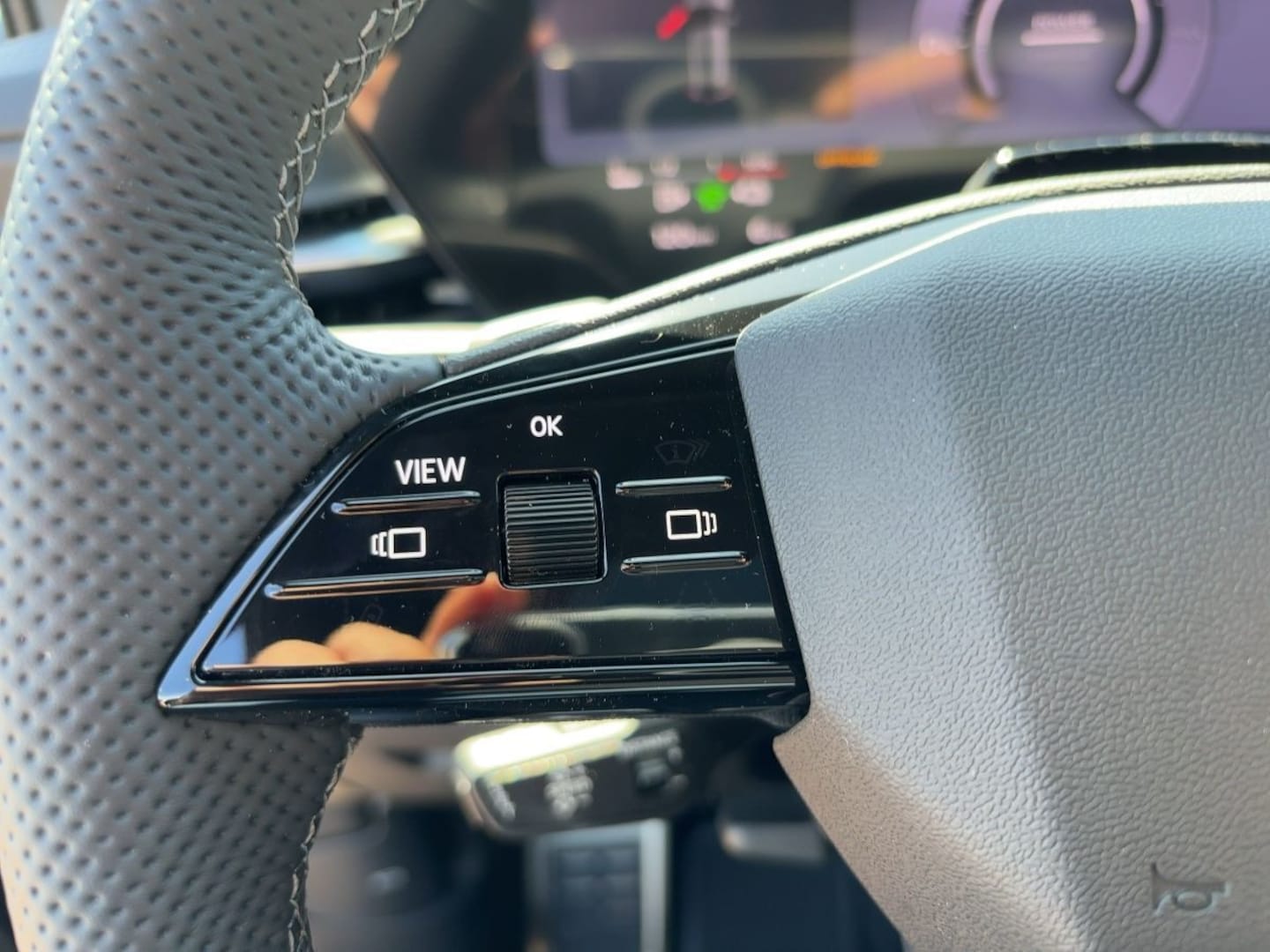 Bild über Audi Q5 Sportback e-hybrid e-hybrid quattro 270 kW S tronic - für weitere Informationen kontaktieren Sie den Audi Partner
