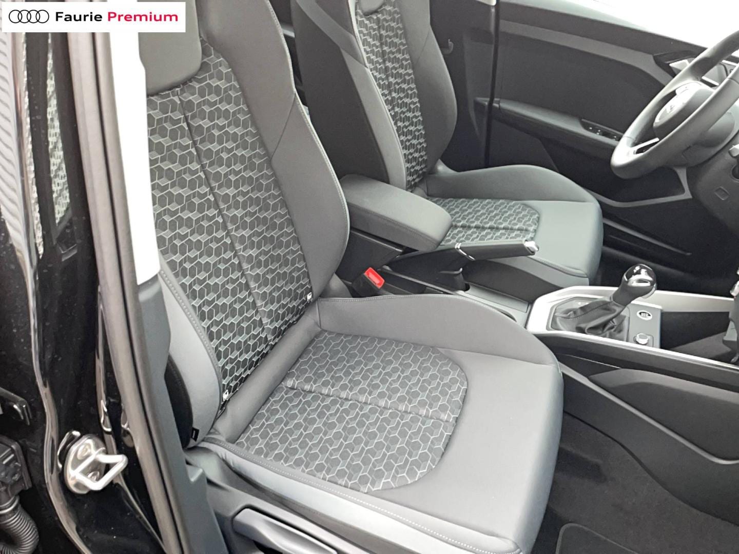 Image about Audi A1 Sportback Design 30 TFSI 85 kW (116 ch) S tronic