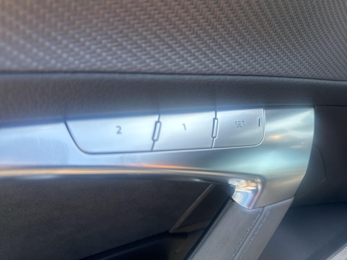 Image about Audi RS 6 Avant TFSI quattro tiptronic