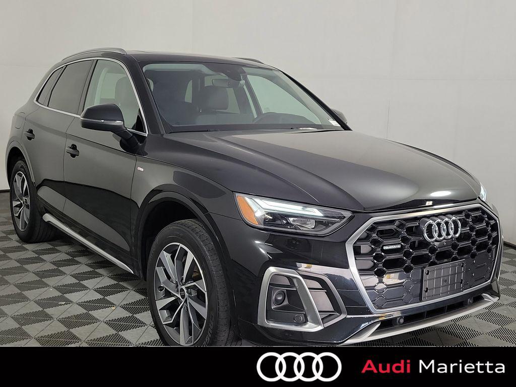 2023 Audi Q5 45 Premium Plus's photo