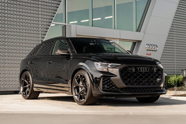 2026 Audi RS Q8 SUV performance
