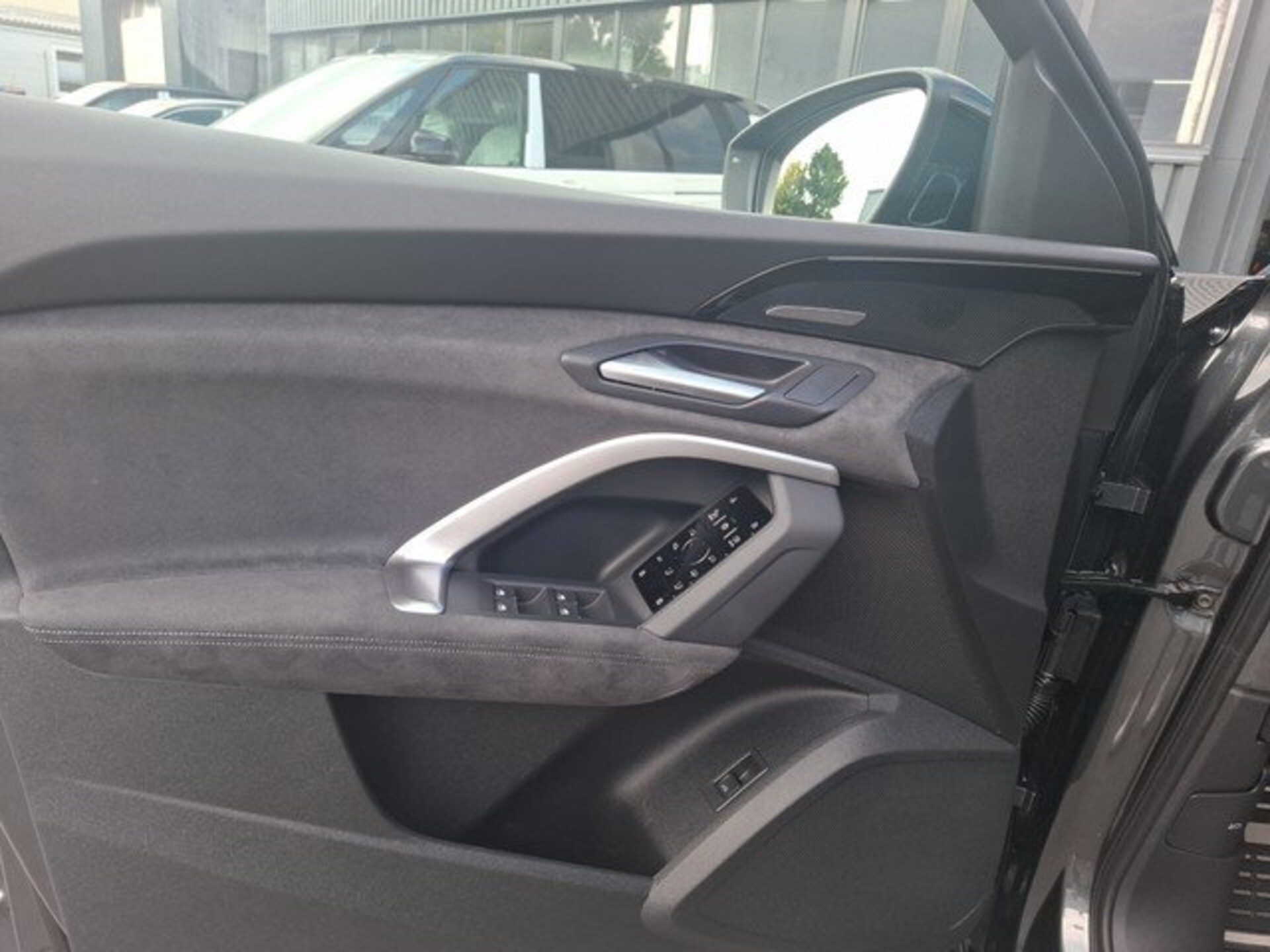 Audi Q5 Sportback edition one