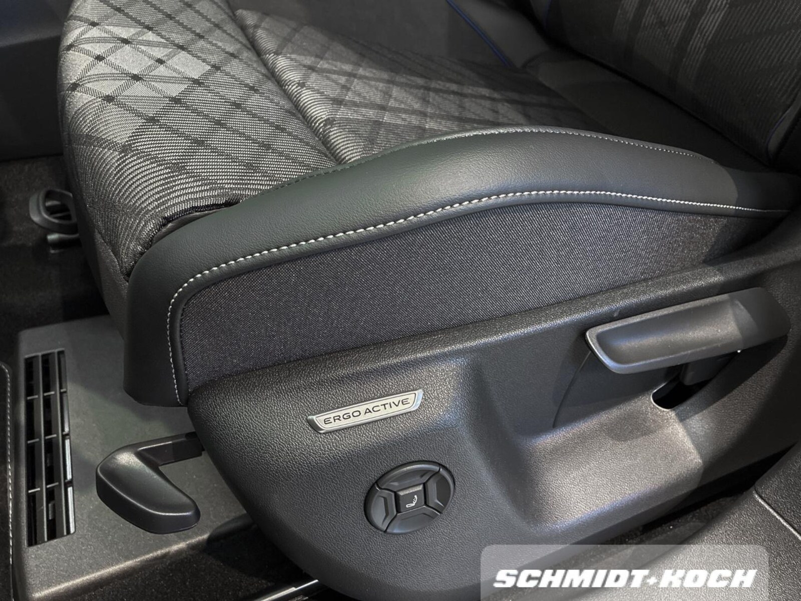 Volkswagen Tiguan – Bild 13