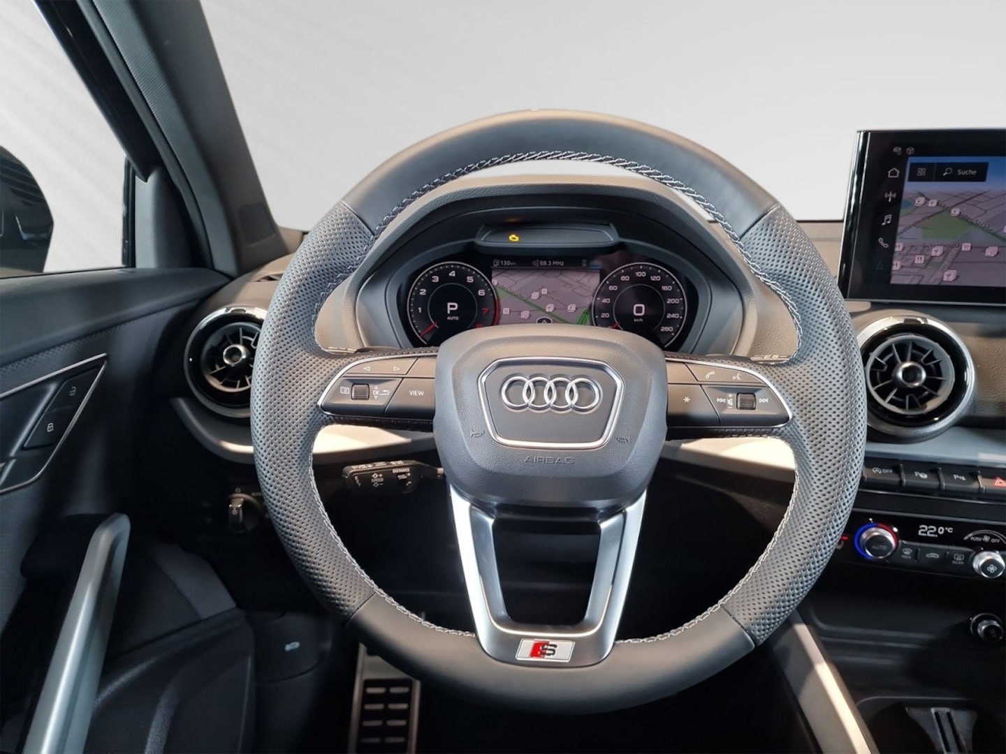 Bild über Audi Q2 advanced 35 TFSI S tronic - für weitere Informationen kontaktieren Sie den Audi Partner