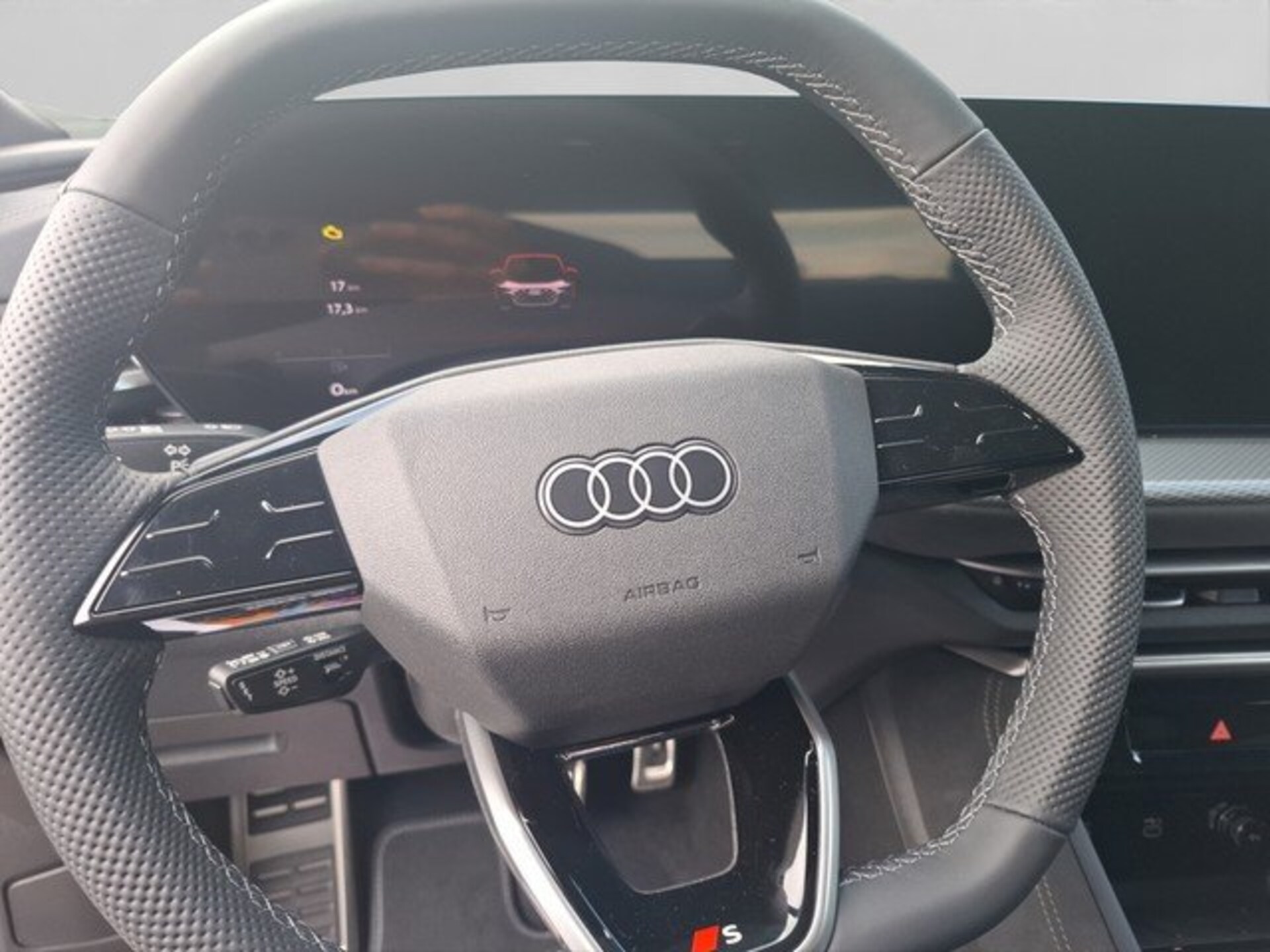Audi Q5 Sportback edition one