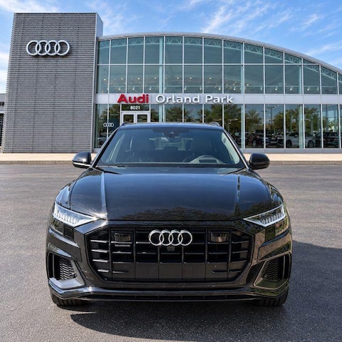 2023 Audi Q8