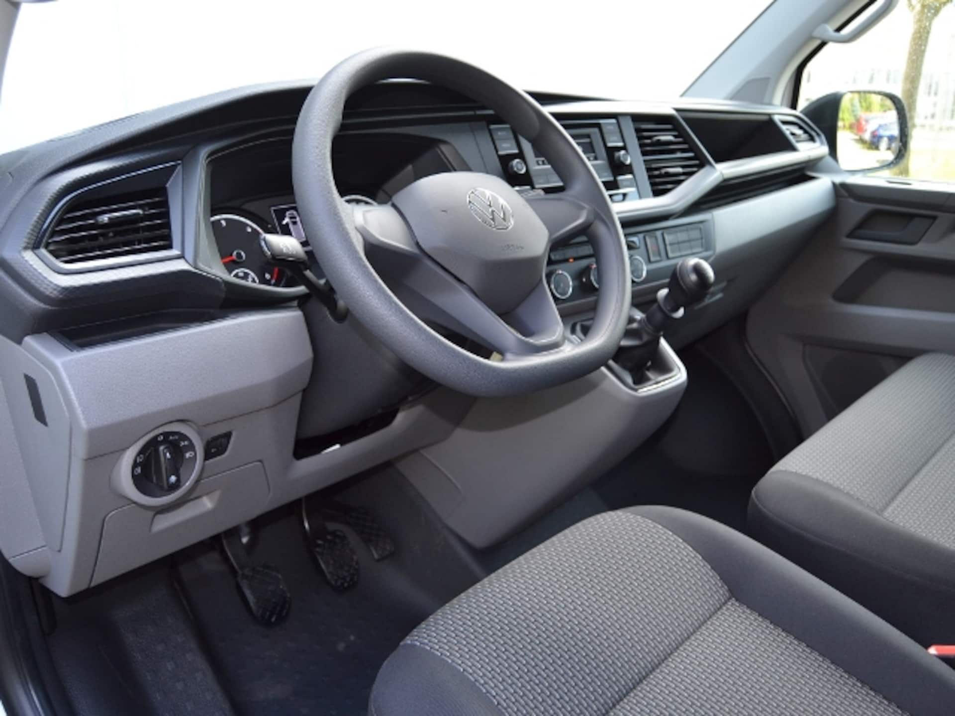 Volkswagen T6.1 Transporter Kasten langer Radstand