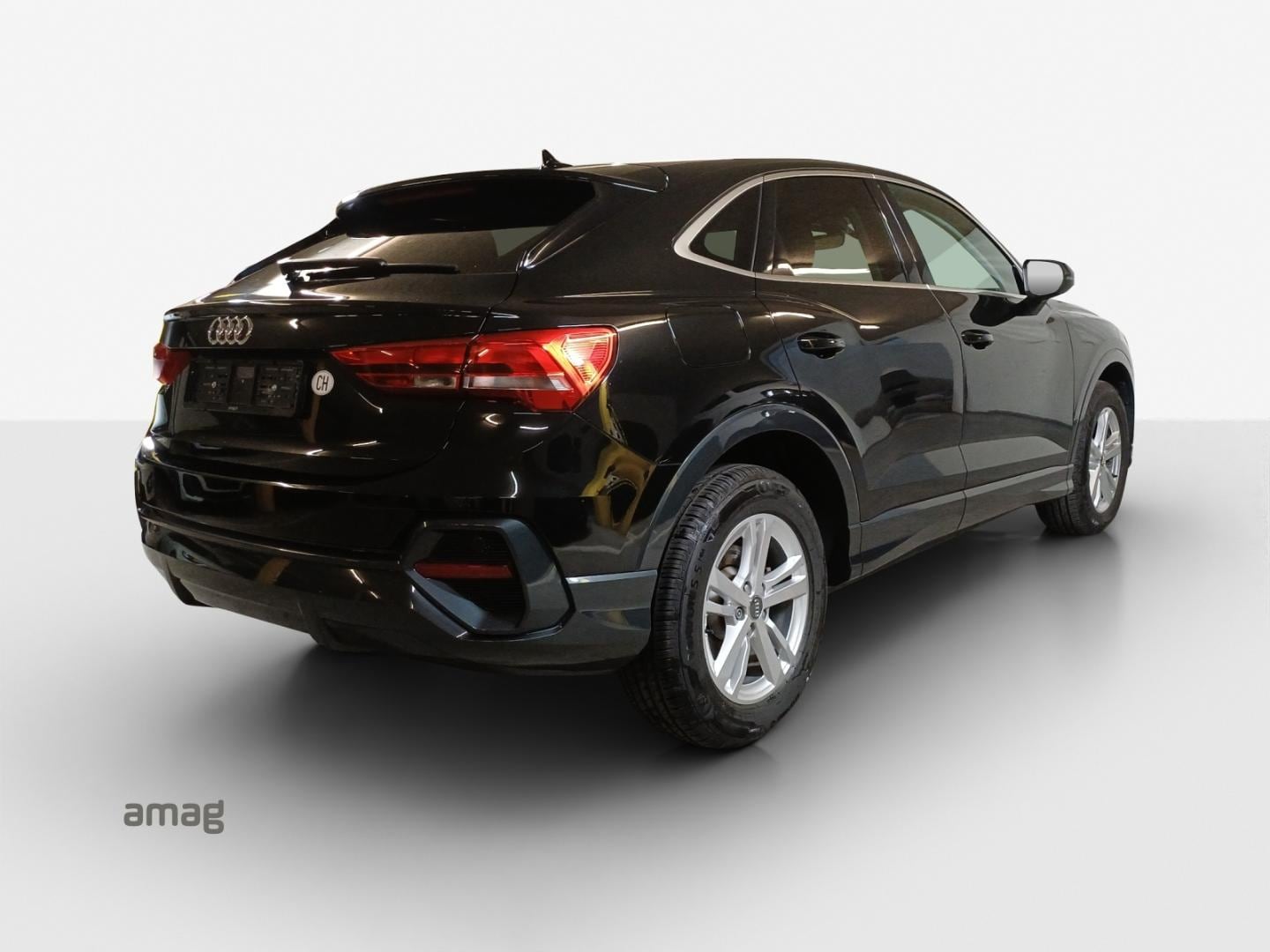 Image about Audi Q3 Sportback Basis 35 TFSI 110 kW (150 PS) S tronic