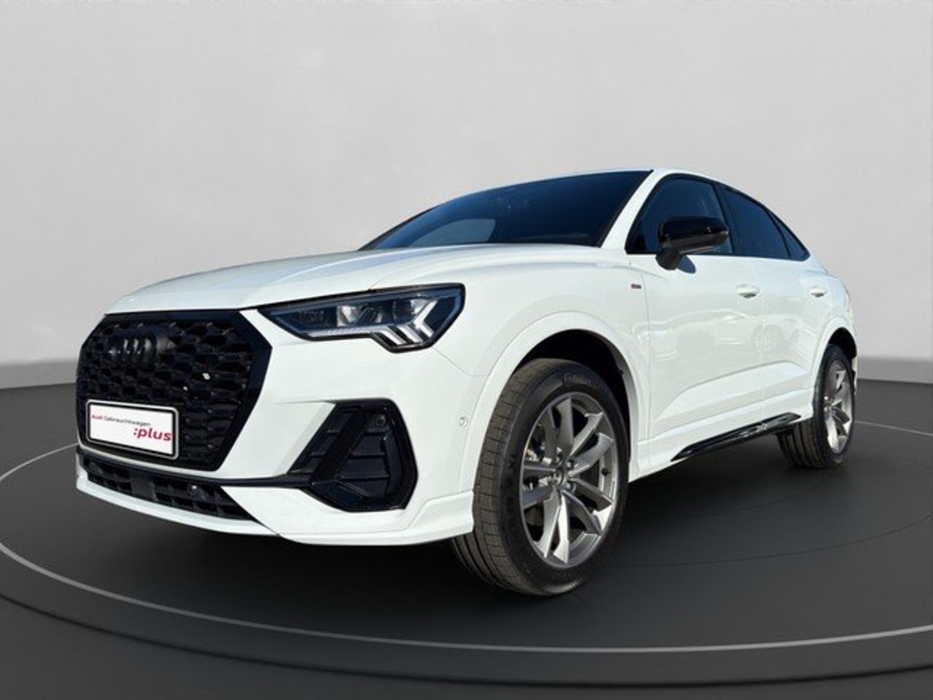 Audi Q3 Sportback S line