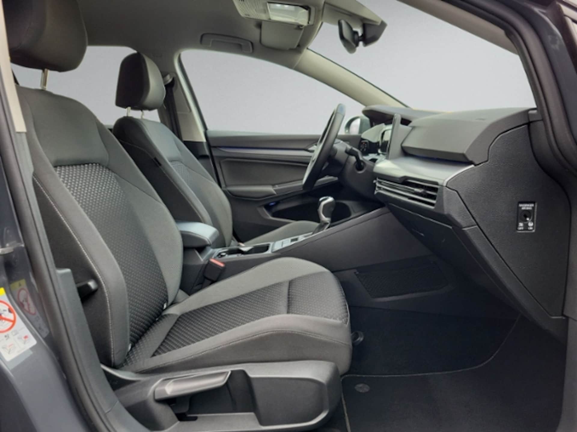 Volkswagen Golf Active