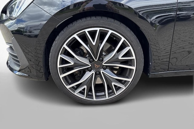 Bild des Autos 19
