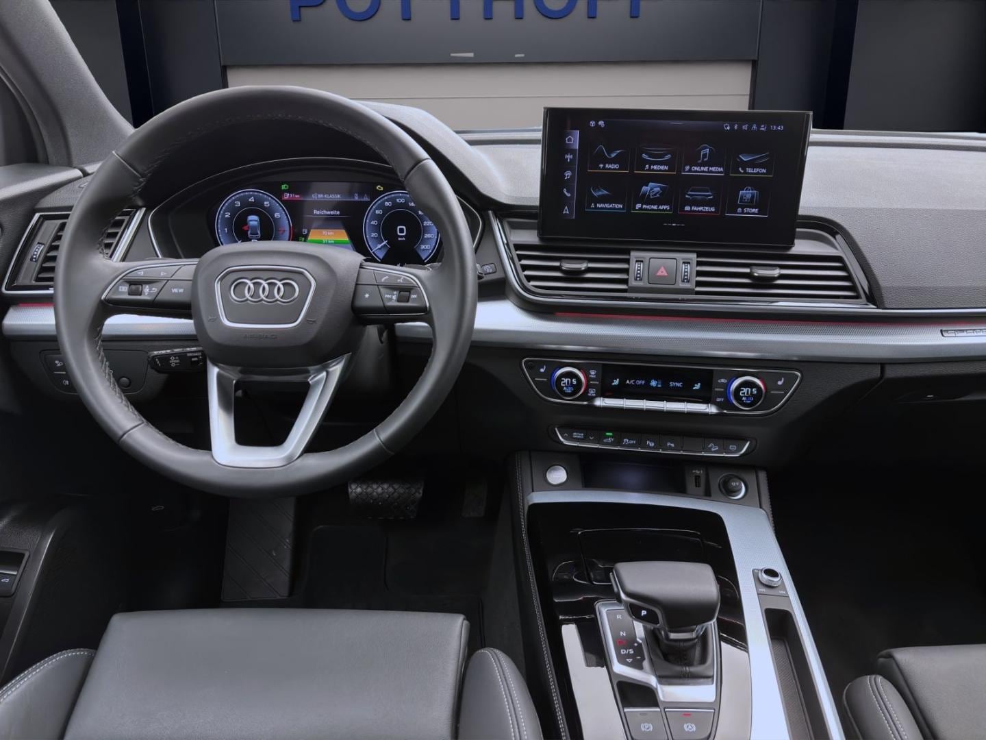 Bild über Audi Q5 TFSI e S line business 55 TFSI e quattro S tronic - für weitere Informationen kontaktieren Sie den Audi Partner