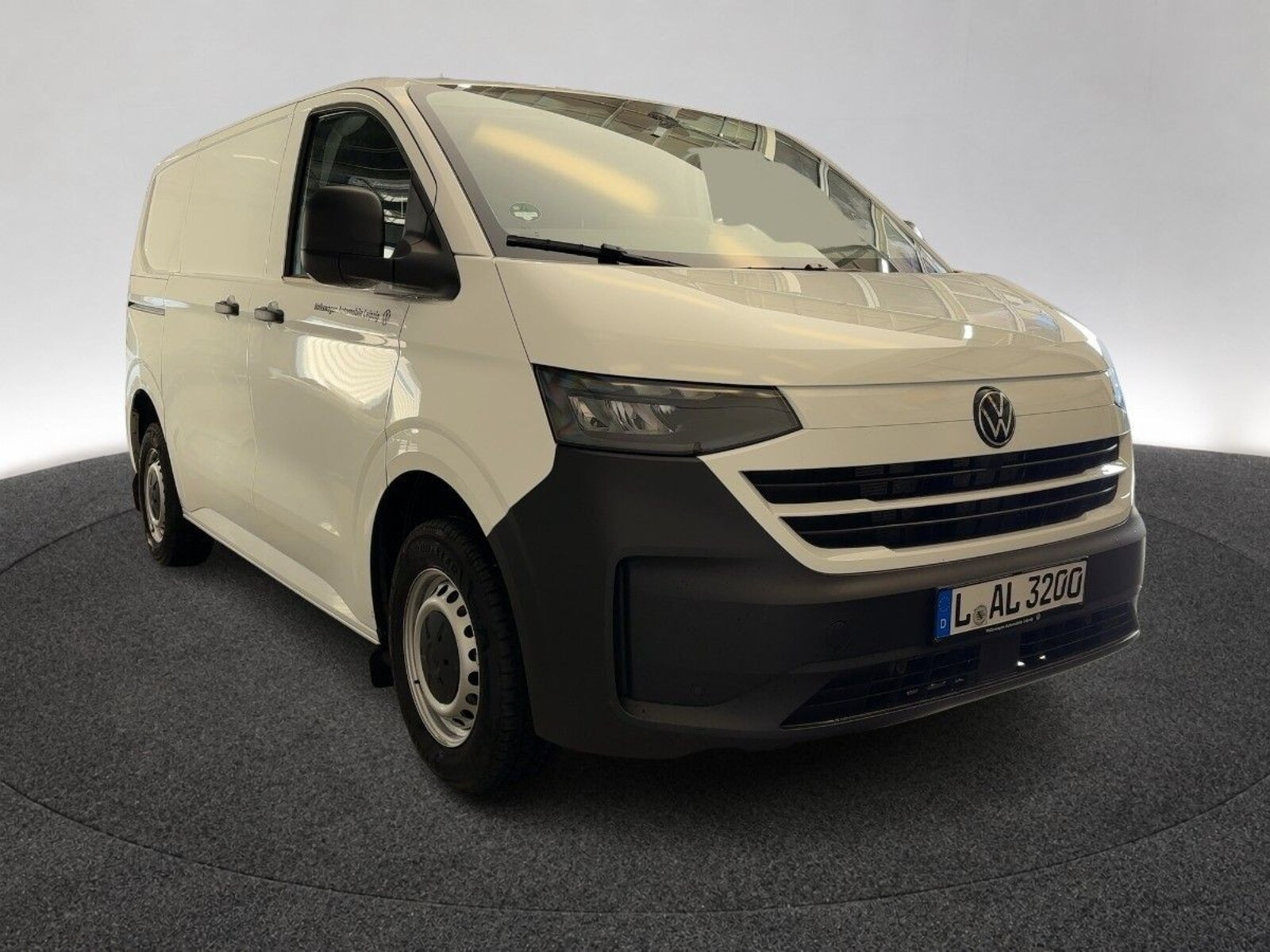 Volkswagen Transporter Kasten kurzer Radstand – Bild 4