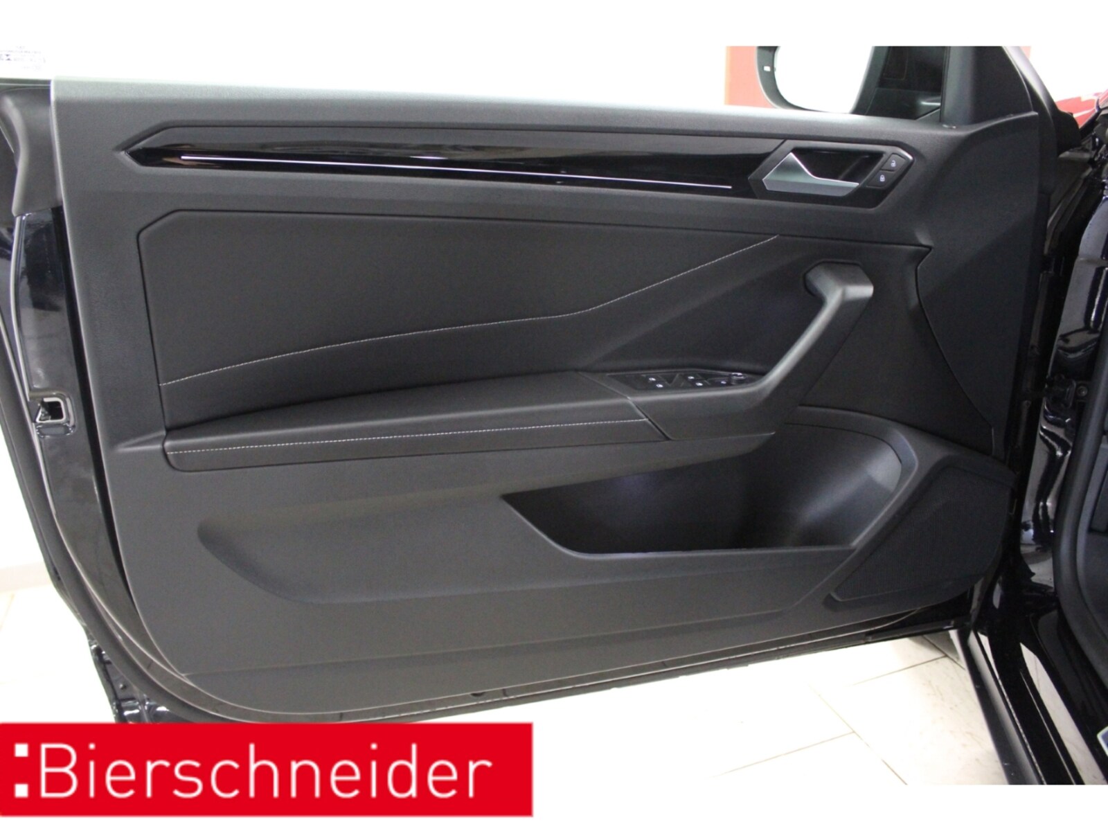 Volkswagen T-Roc Cabriolet – Bild 8