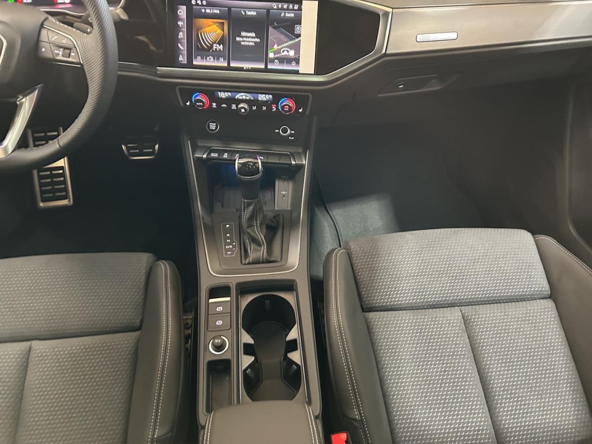 Audi Q3 SUV S line