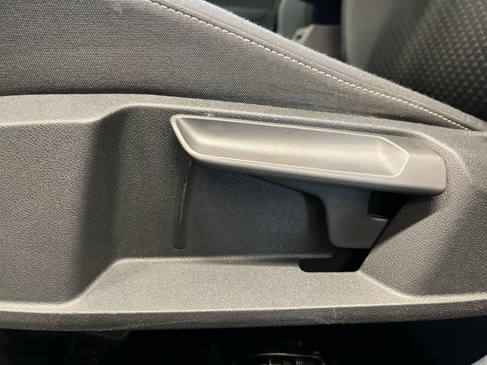 Volkswagen Golf Active
