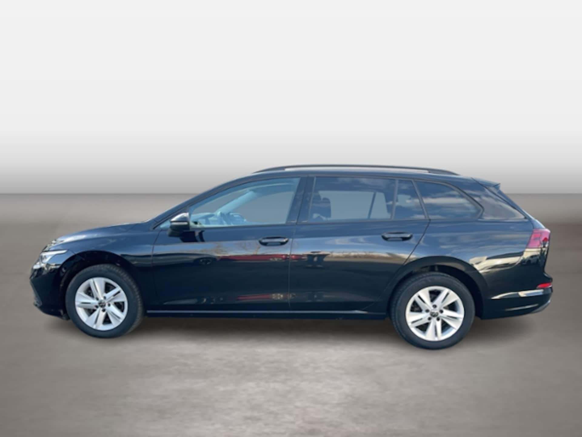 Volkswagen Golf Variant Life