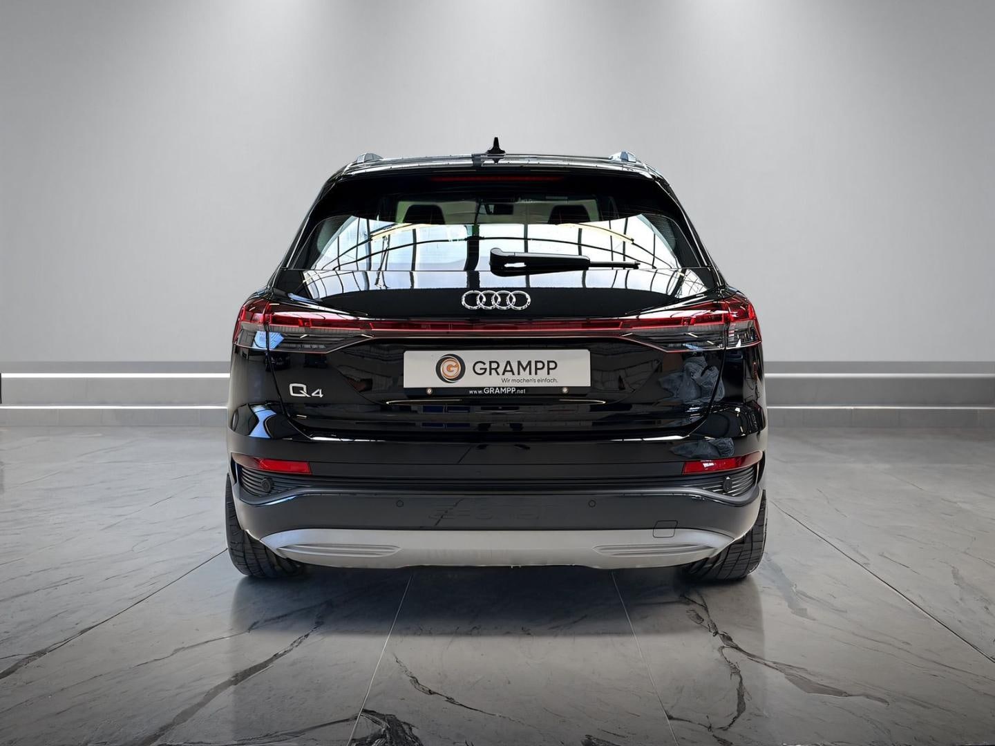 Bild über Audi Q4 e-tron 40 e-tron - für weitere Informationen kontaktieren Sie den Audi Partner