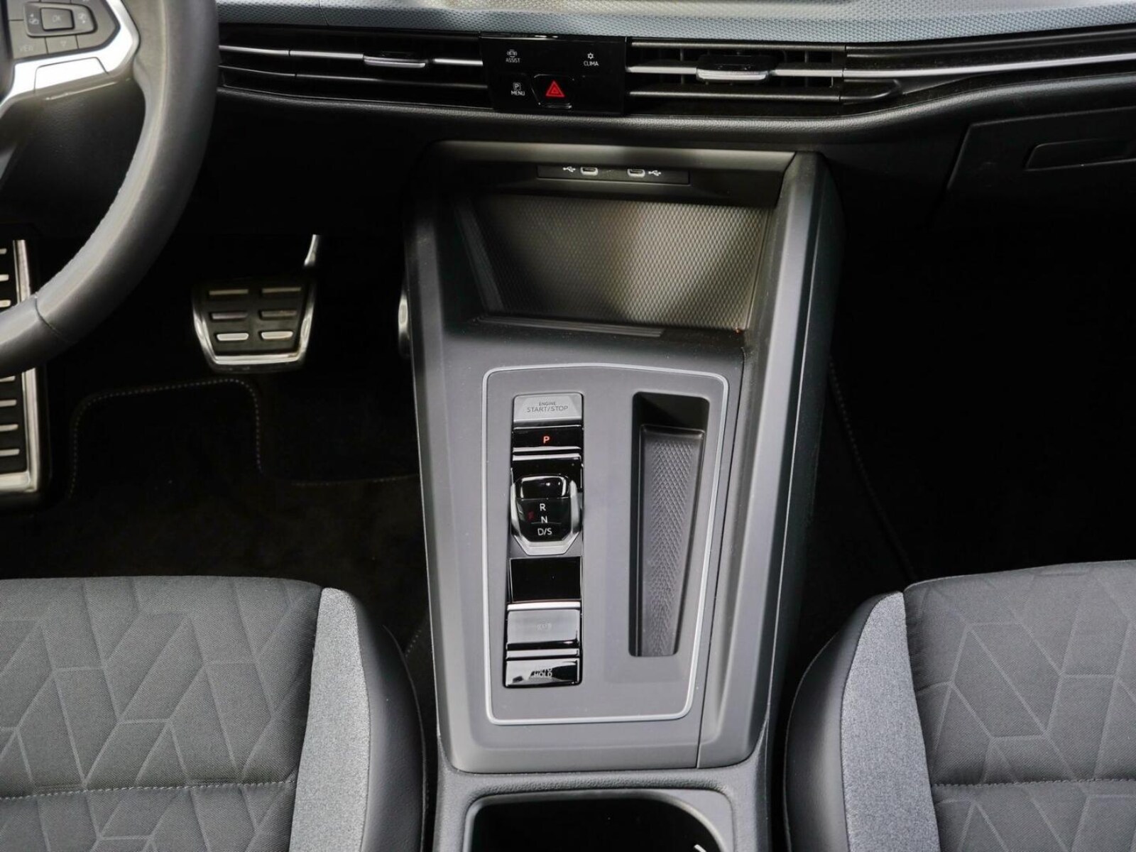 Volkswagen Golf Variant – Bild 7