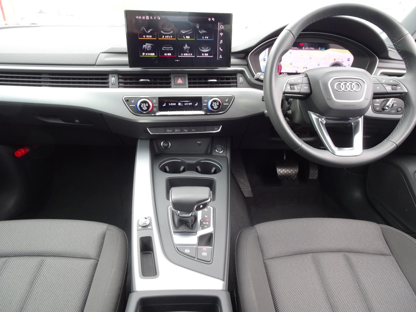 Image about Audi A4 Sedan 35 TFSI advanced