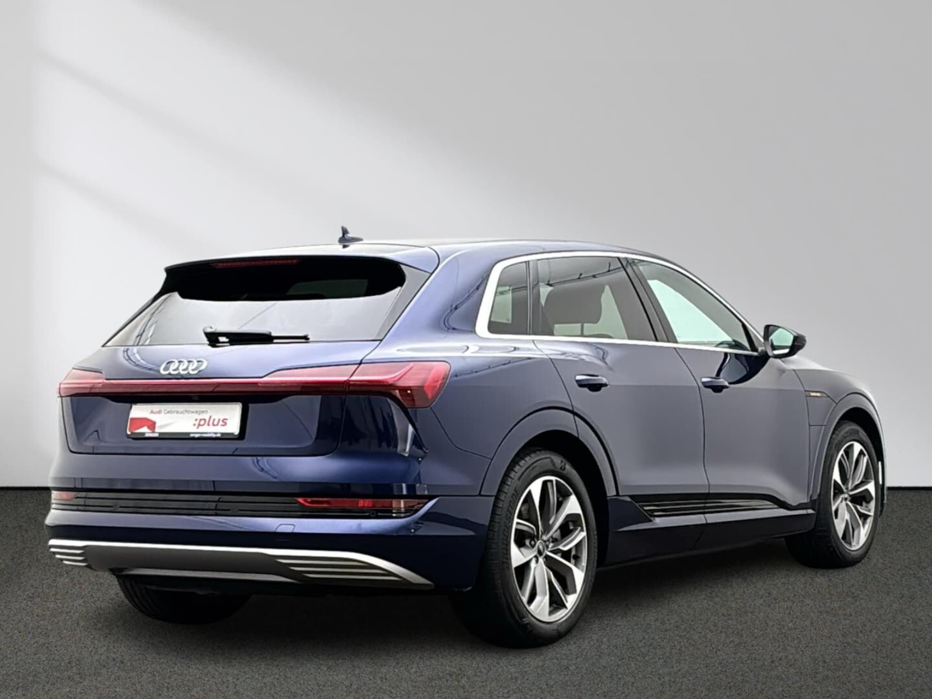 Audi e-tron advanced