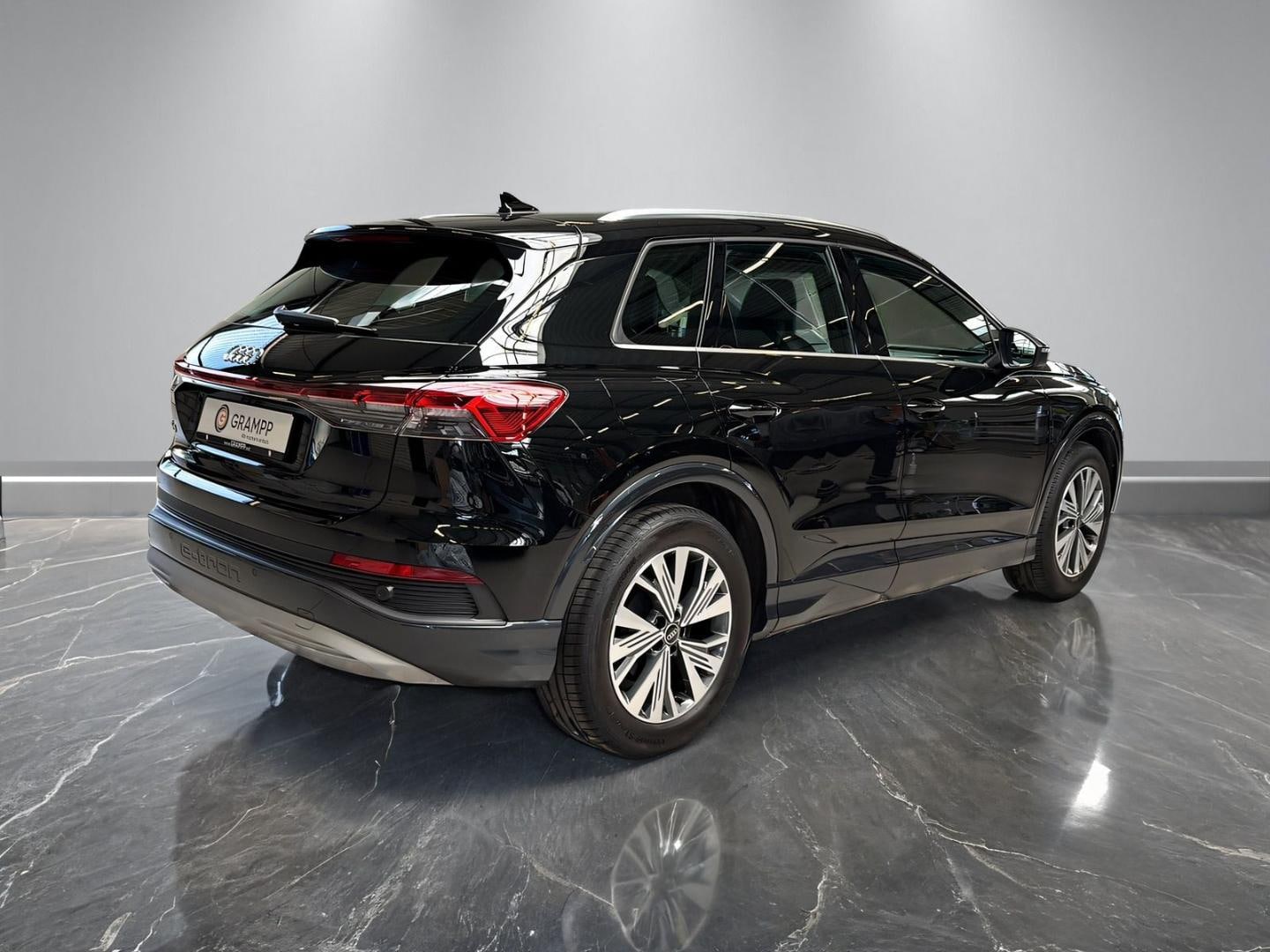 Bild über Audi Q4 e-tron 40 e-tron - für weitere Informationen kontaktieren Sie den Audi Partner