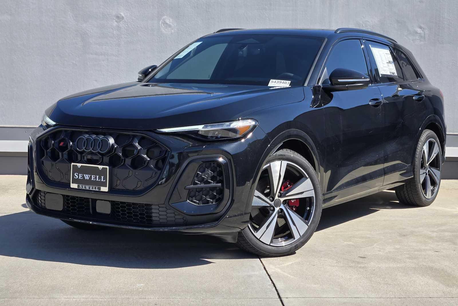 2026 Audi SQ5 Premium Plus quattro's photo