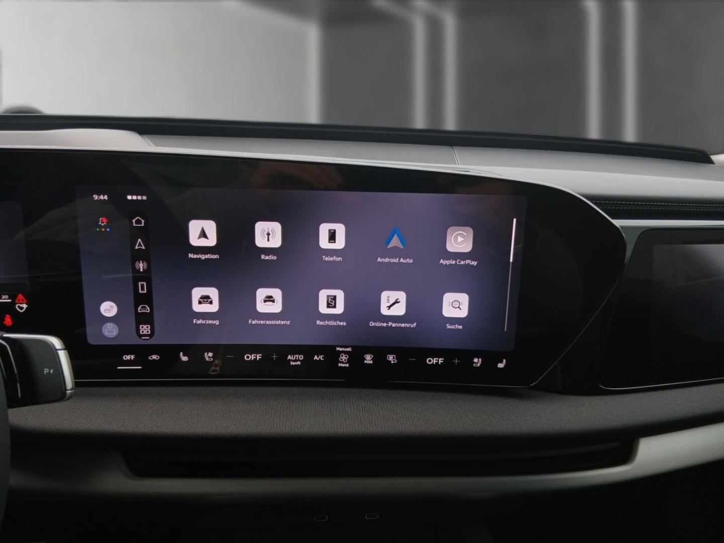 Bild über Audi Q7 SUV TDI quattro 220 kW tiptronic - für weitere Informationen kontaktieren Sie den Audi Partner