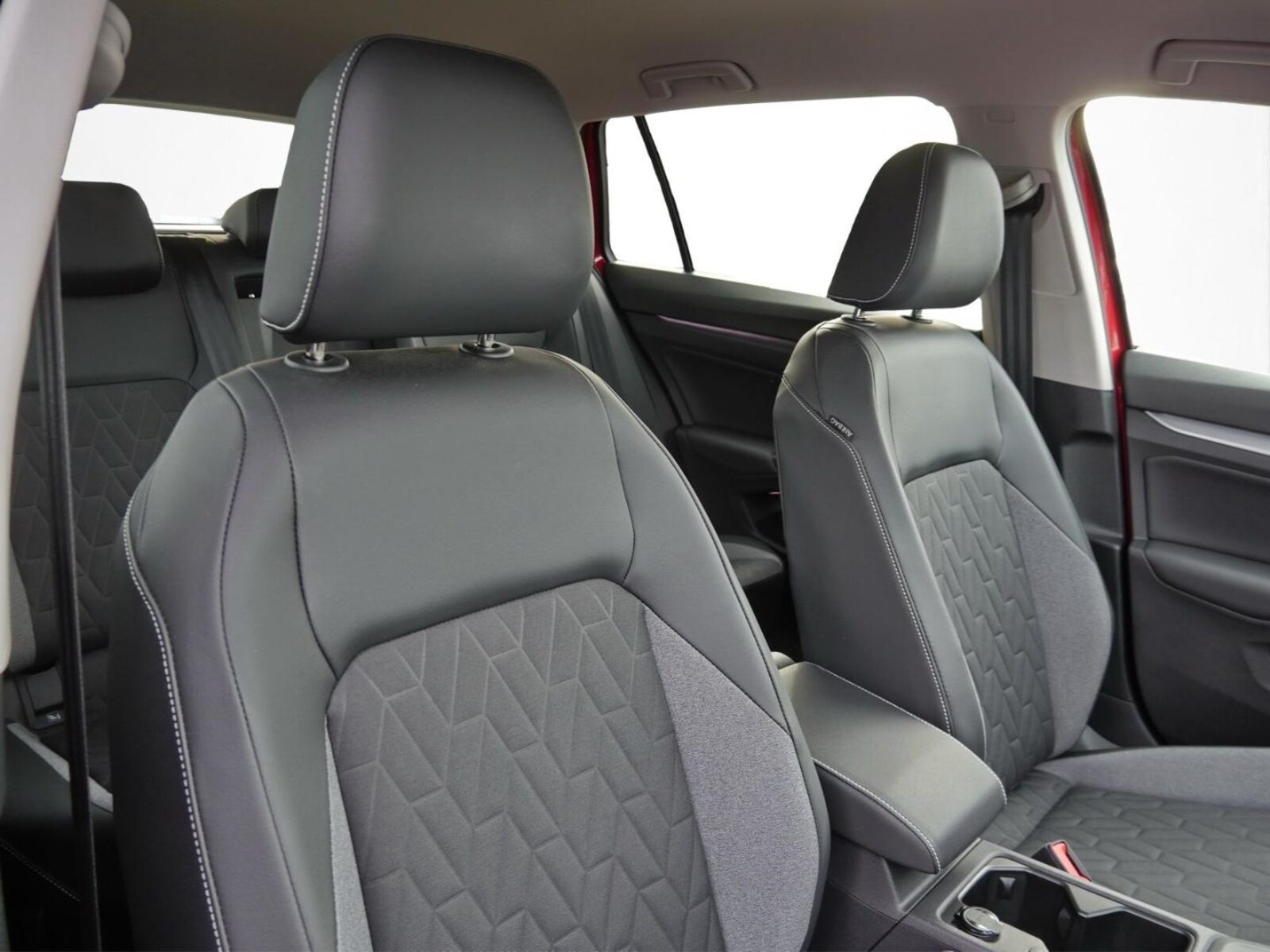 Volkswagen Golf Variant – Bild 10