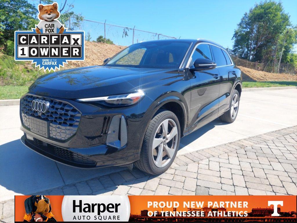 2025 Audi Q5 40 Premium Plus's photo