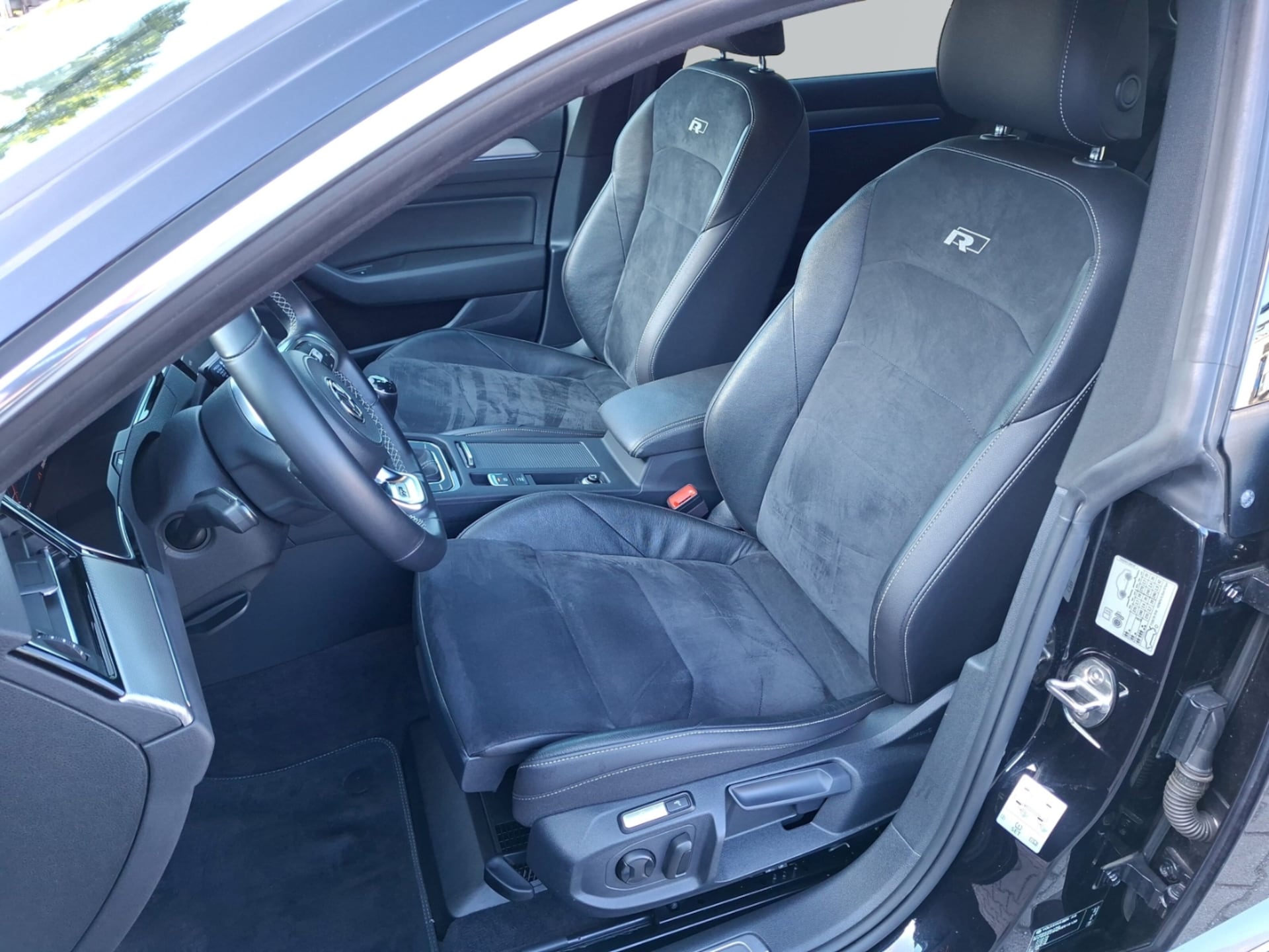 Volkswagen Arteon R-Line