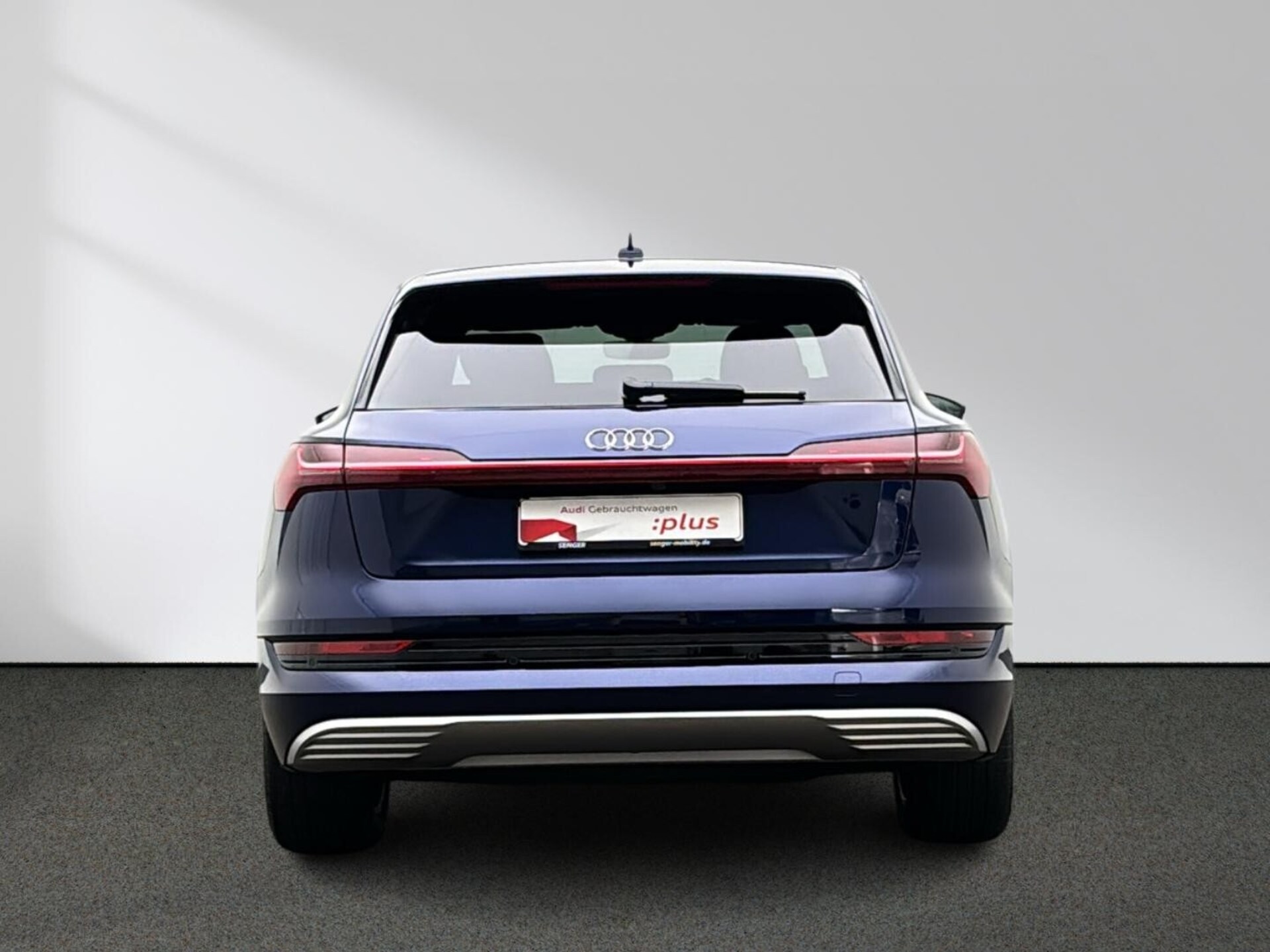 Audi e-tron advanced