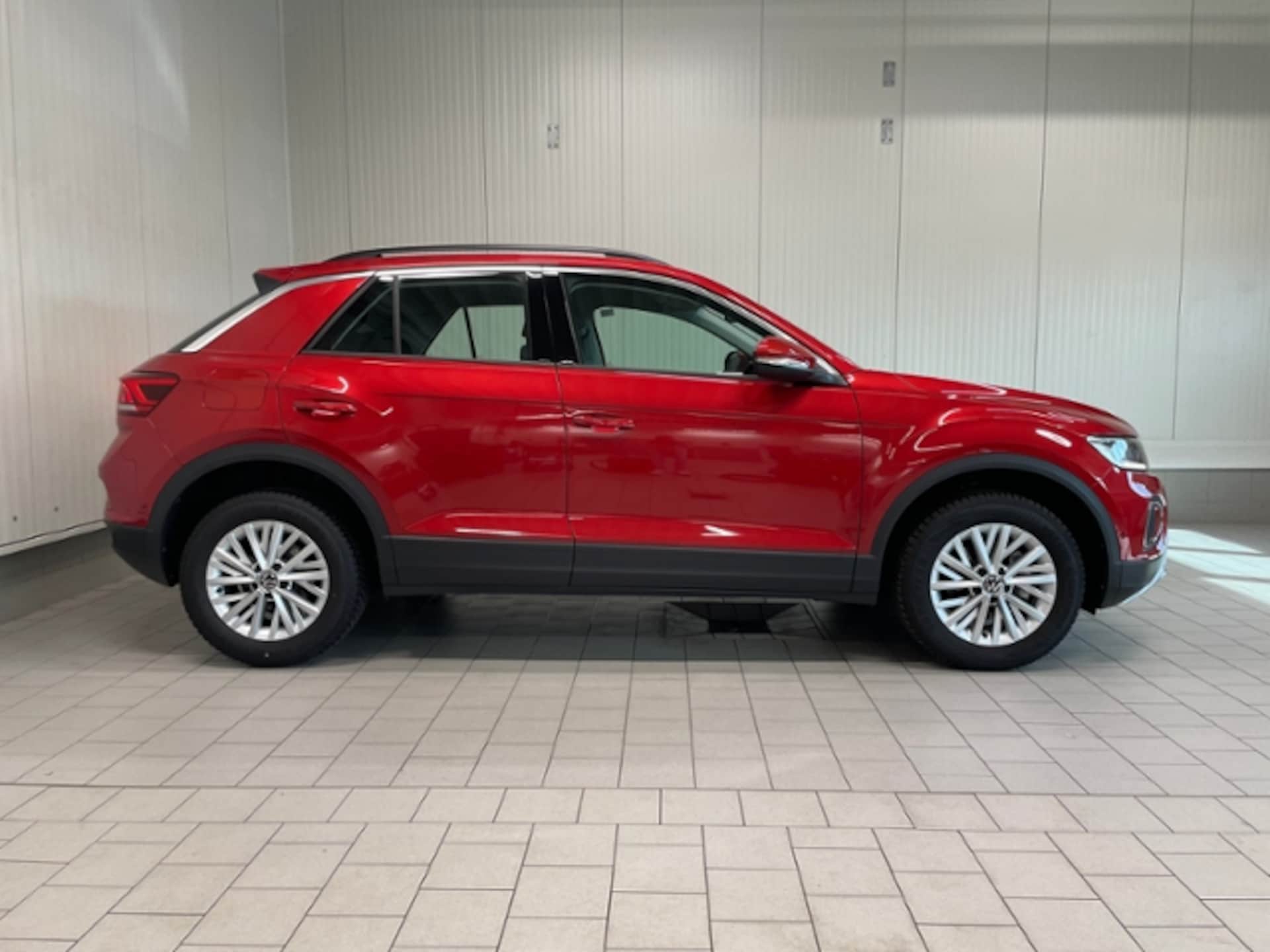 Volkswagen T-Roc Life