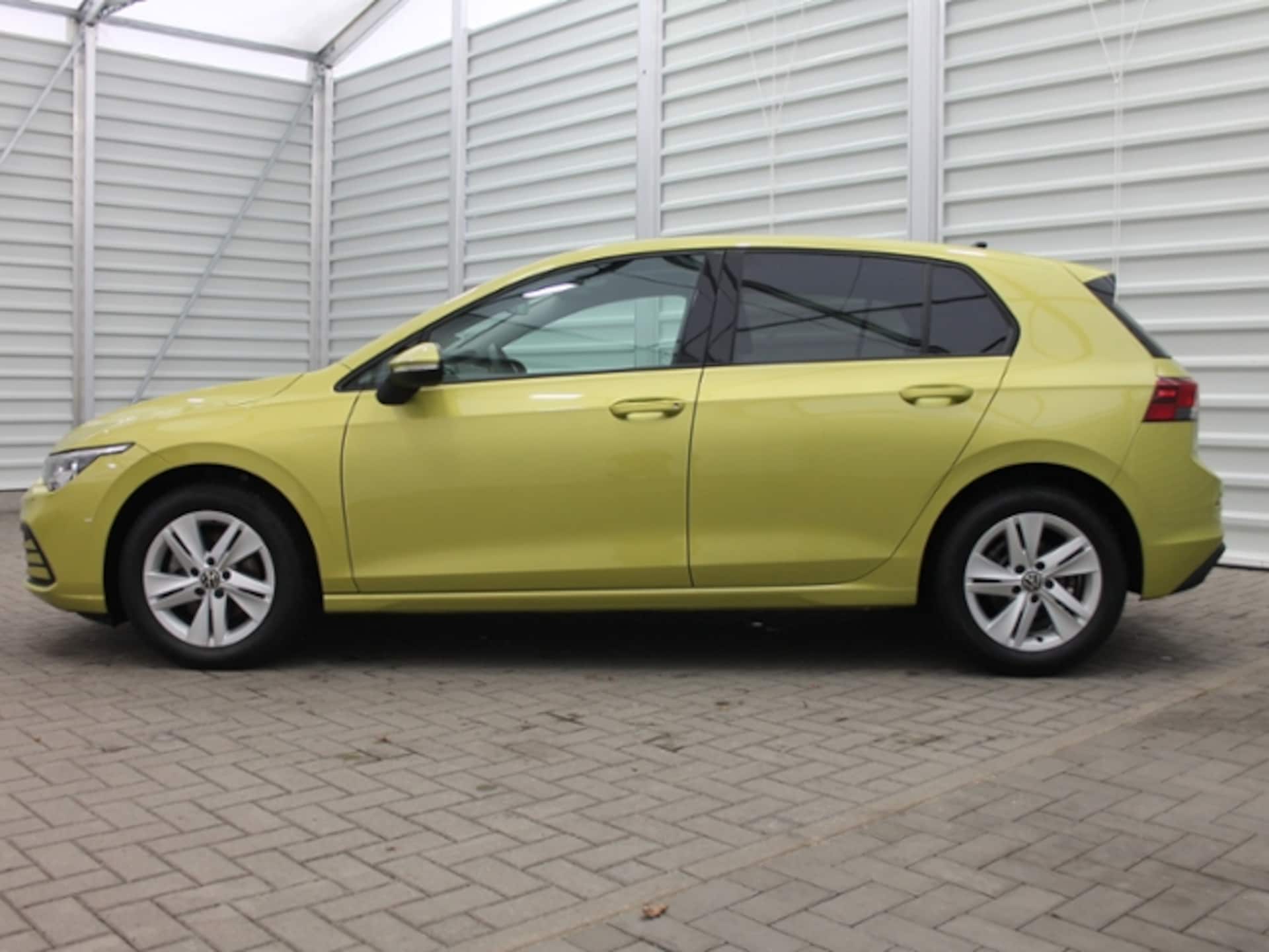 Volkswagen Golf Life